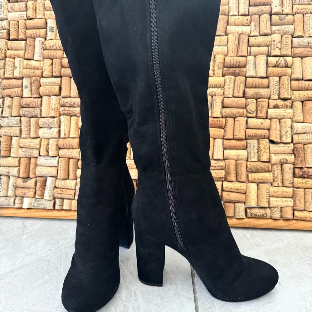 EUC Zigi Soho Tall Black Boots - Size 7 1/2 - Picture 3 of 16